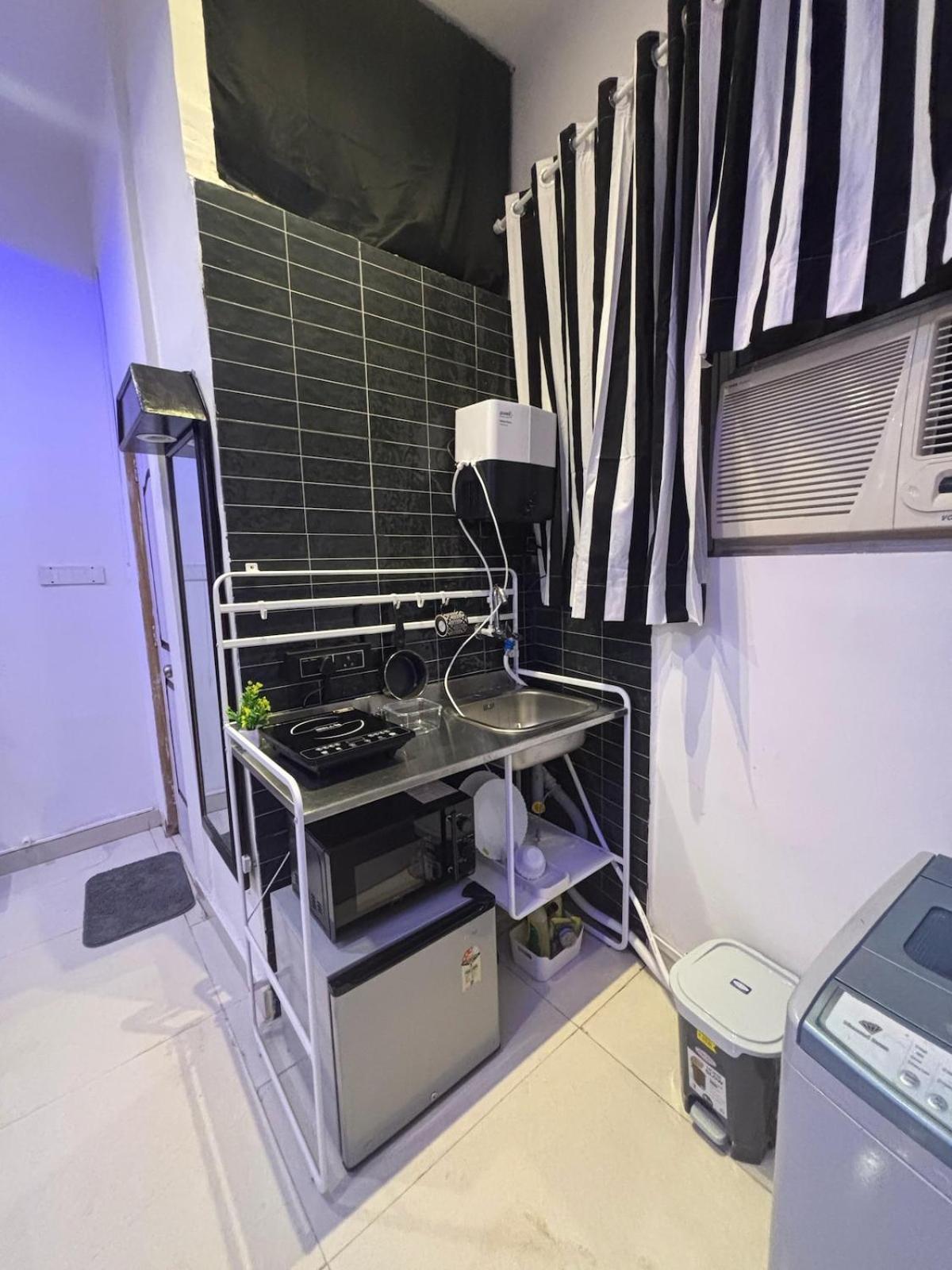 Apartament Ivy Splendour Dice Private Studio, Oshiwara